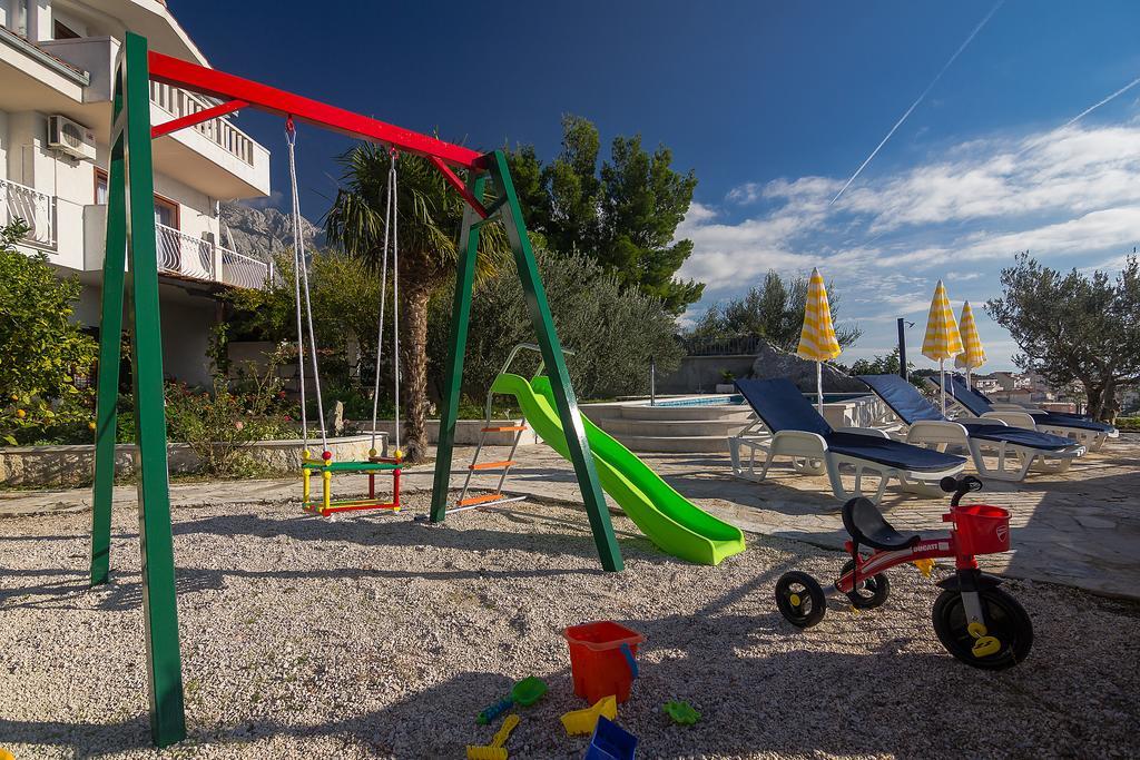Apartments Ana Baška Voda Exteriör bild
