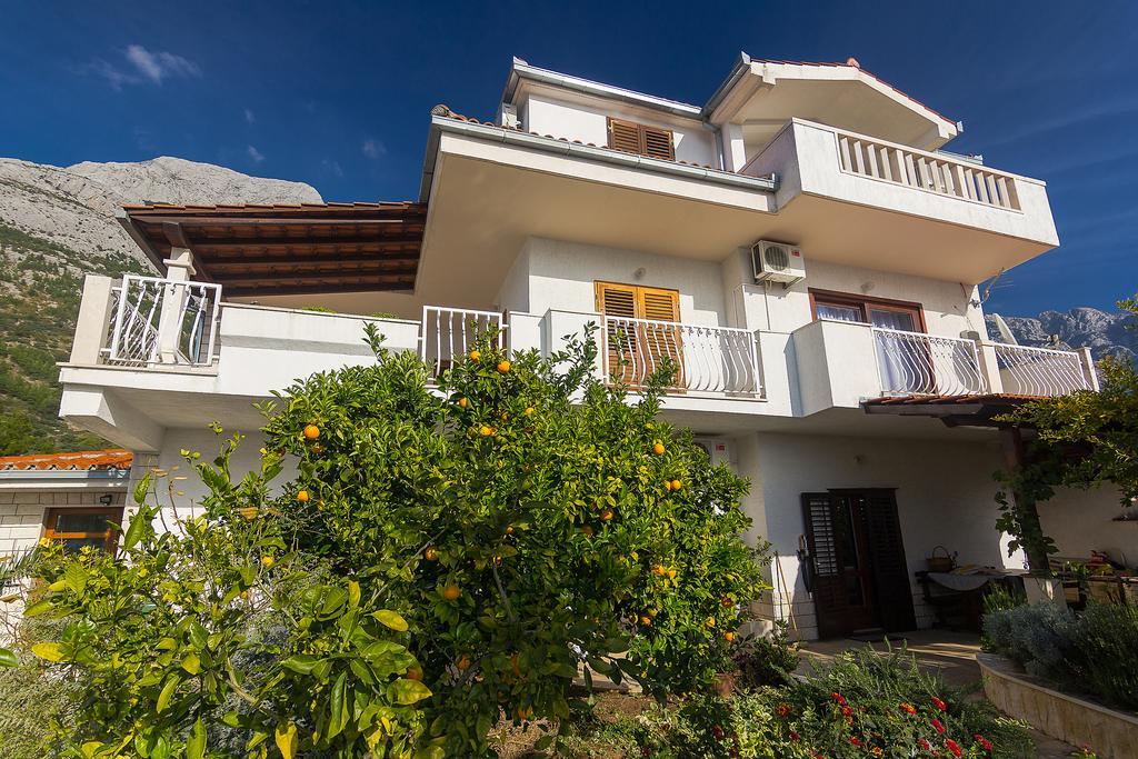 Apartments Ana Baška Voda Exteriör bild