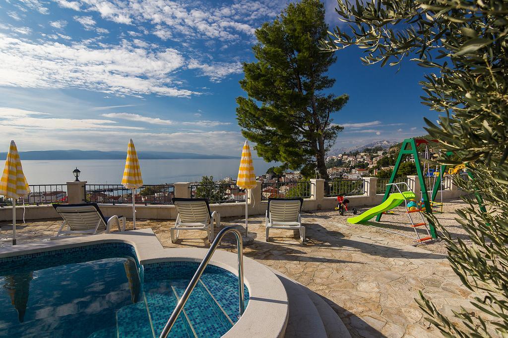 Apartments Ana Baška Voda Exteriör bild